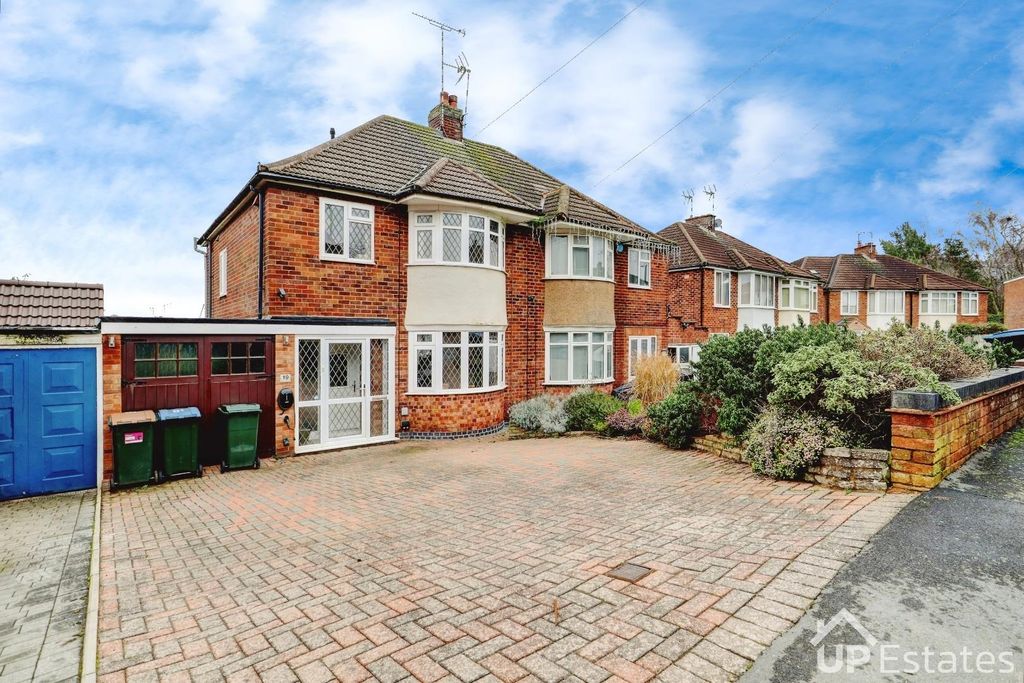 Property photo 1 of 26