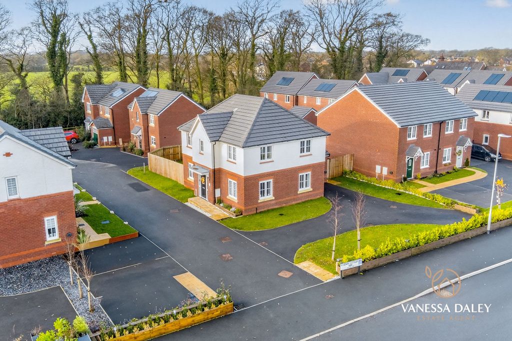 Property photo 1 of 47