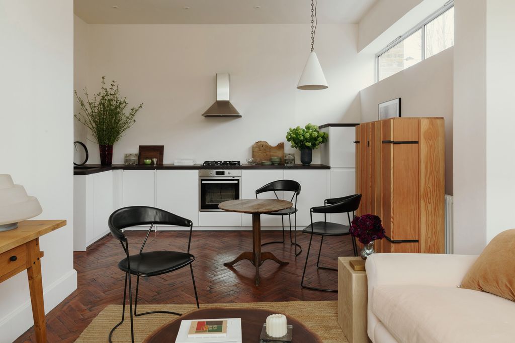 Property photo 3 of 19 337652 - Rf-25-Grenier-Apartments-017.Jpg