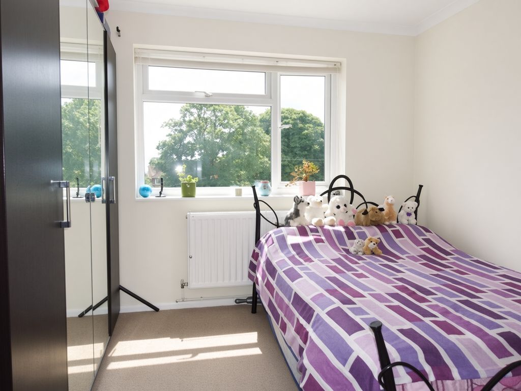 Property photo 3 of 7 Ordct