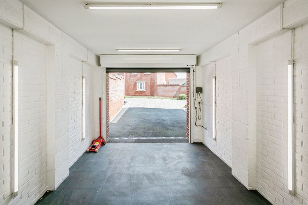 Additional image 15 of 3 bed semi-detached house for saleOrion Drive, Brackley NN13