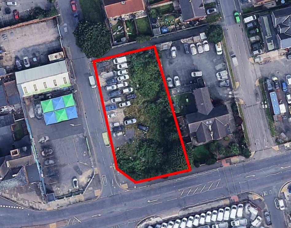 Property photo 1 of 5