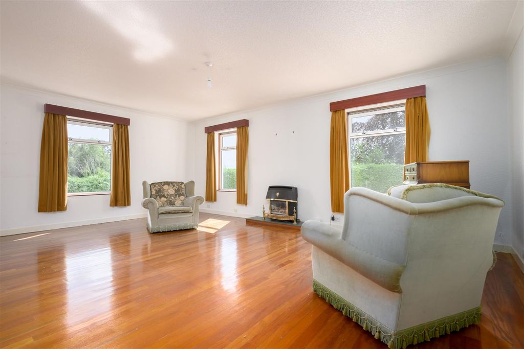 Property photo 3 of 44 Denofmethven-0031.Jpg