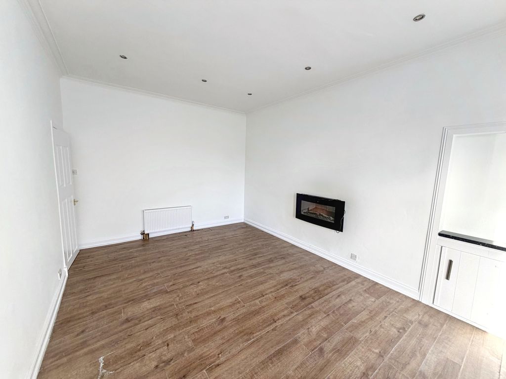 Property photo 3 of 12 Image 3