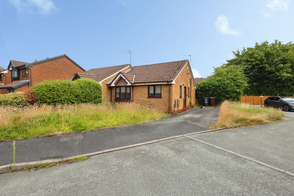 Property photo 1 of 17 Pbox-Img.Jpg