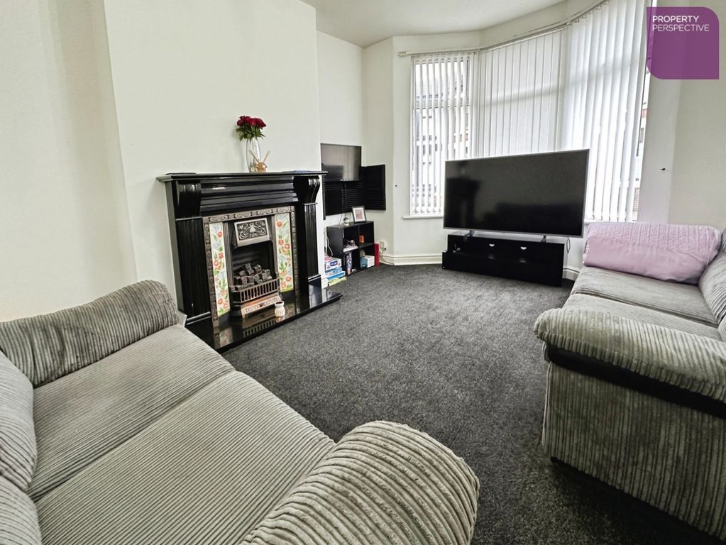 Property photo 2 of 9 Lounge