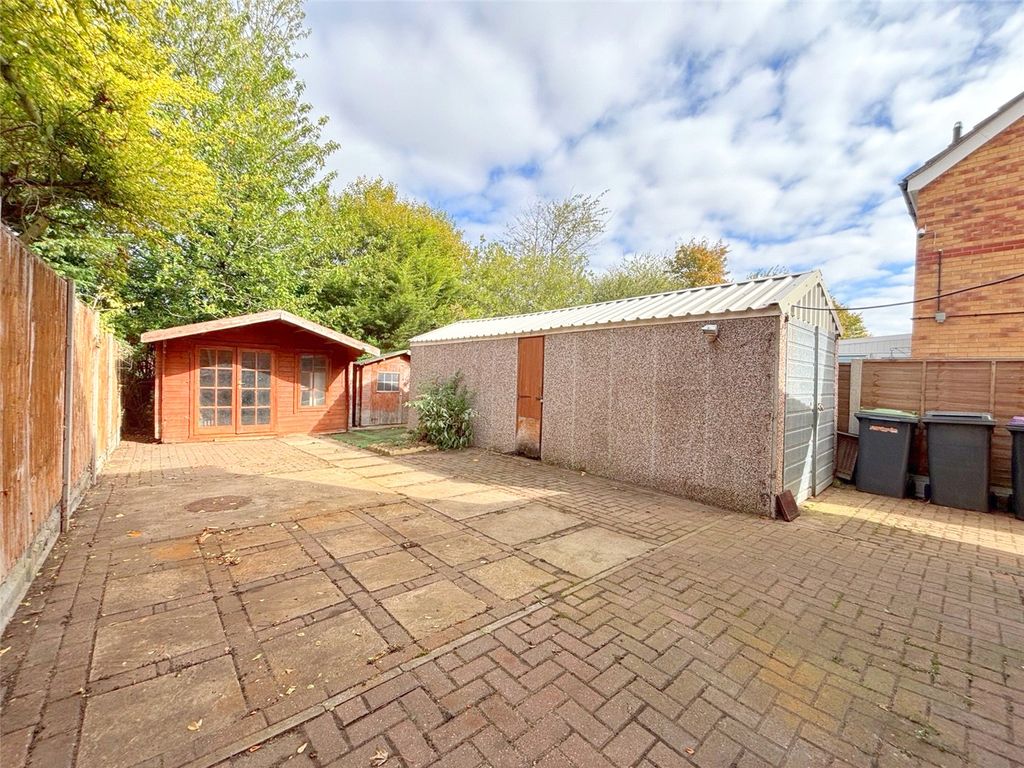 Property photo 2 of 11 Picture No. 13