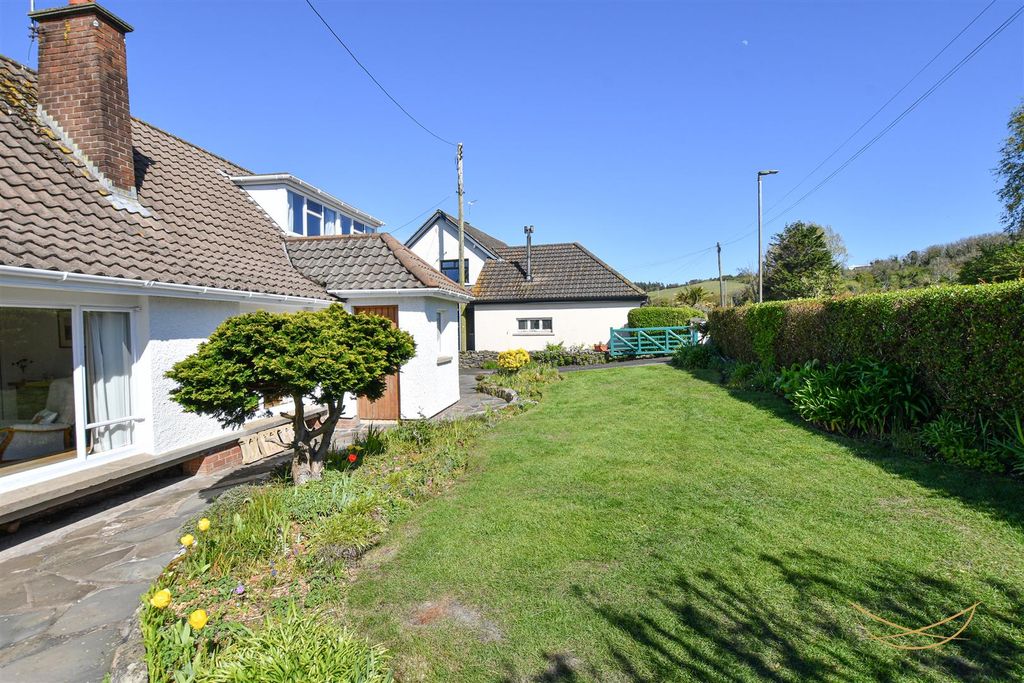 Additional image 6 of 4 bed detached house for saleWhin Road, Ballygally, Larne BT40