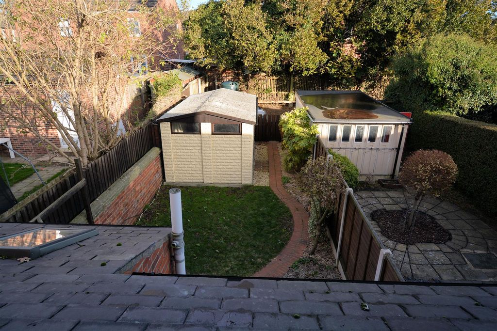 Property photo 3 of 7