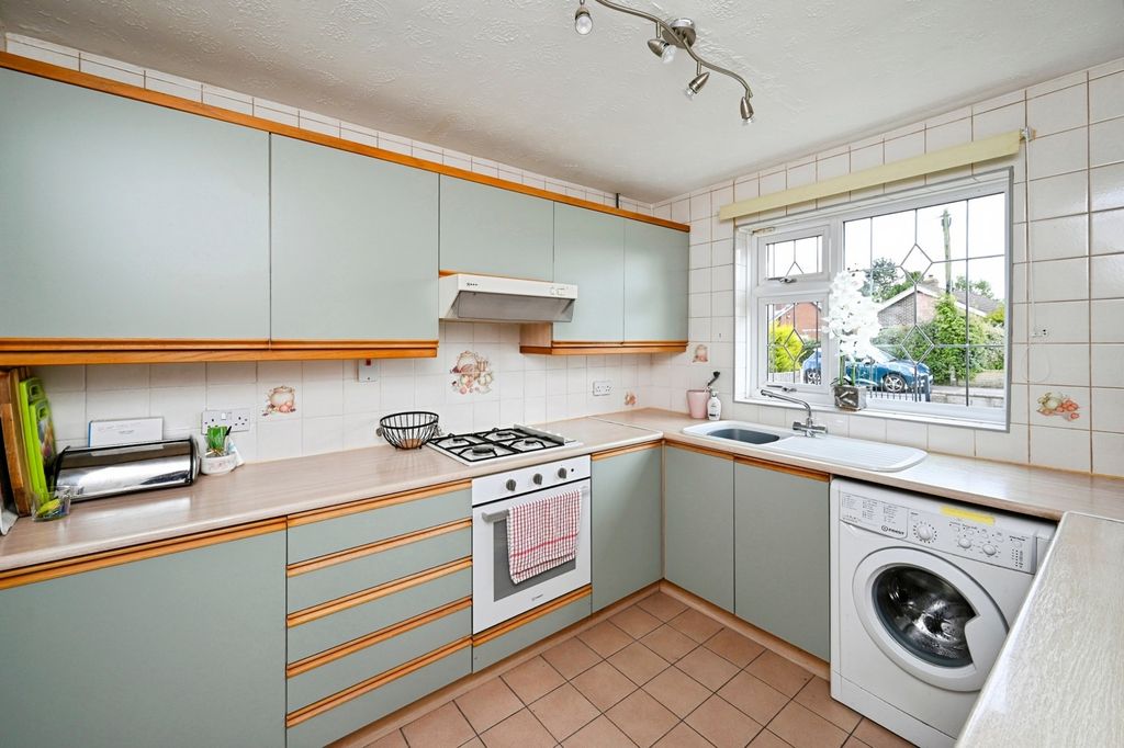 Property photo 2 of 12 Pbox-Img.Jpg