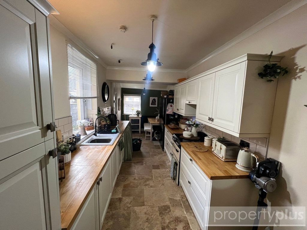 Property photo 3 of 12 Picture No. 07