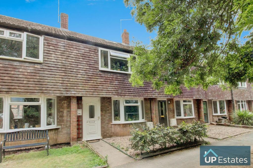 Property photo 1 of 28