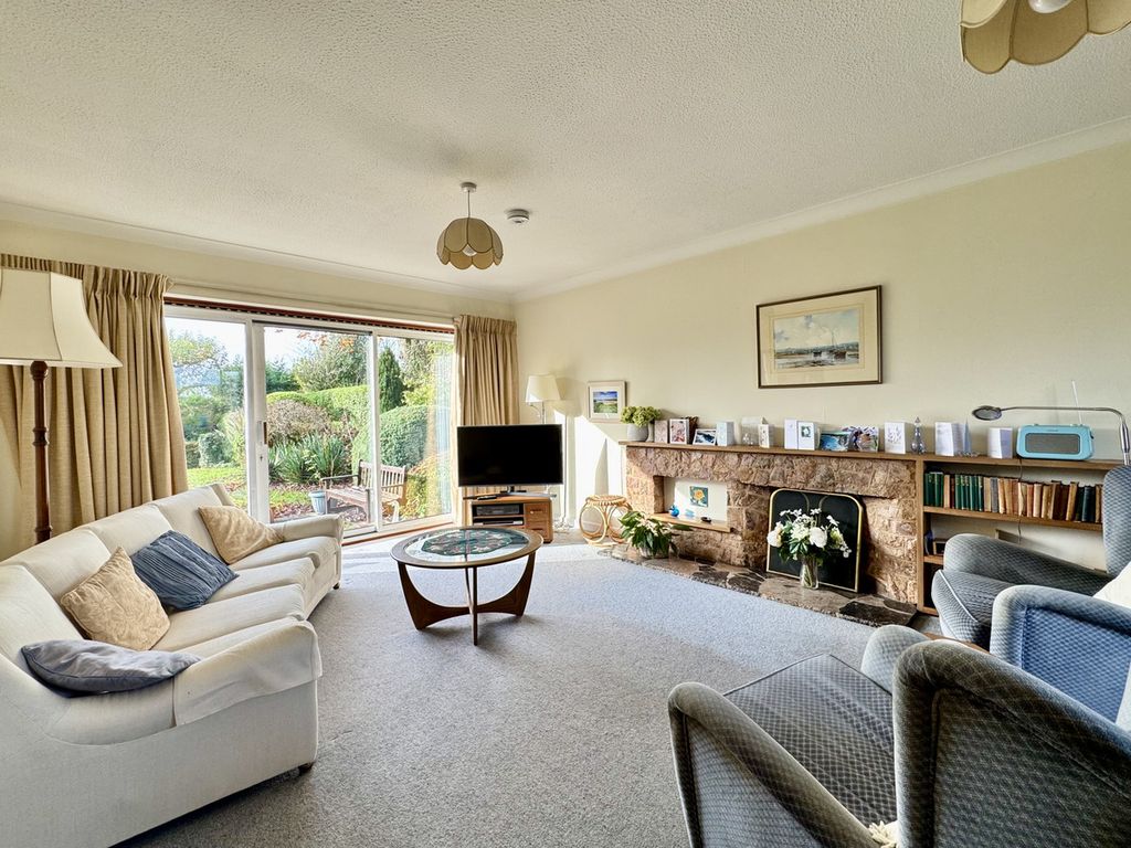 Property photo 3 of 24