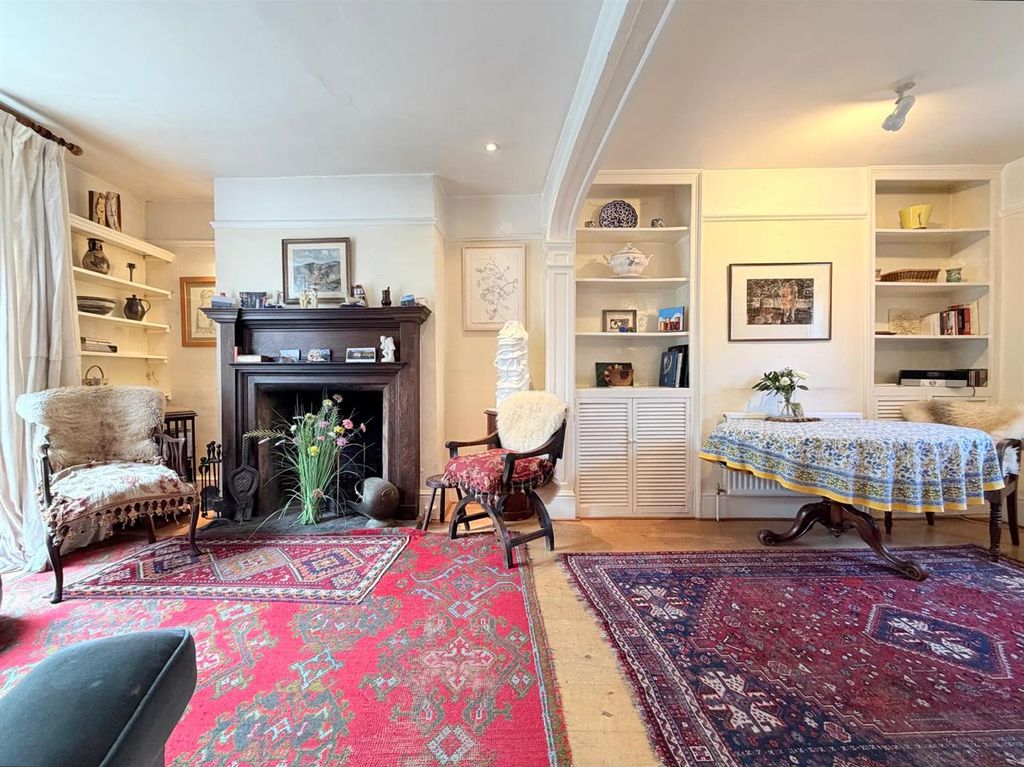 Property photo 2 of 24 Lounge/Diner