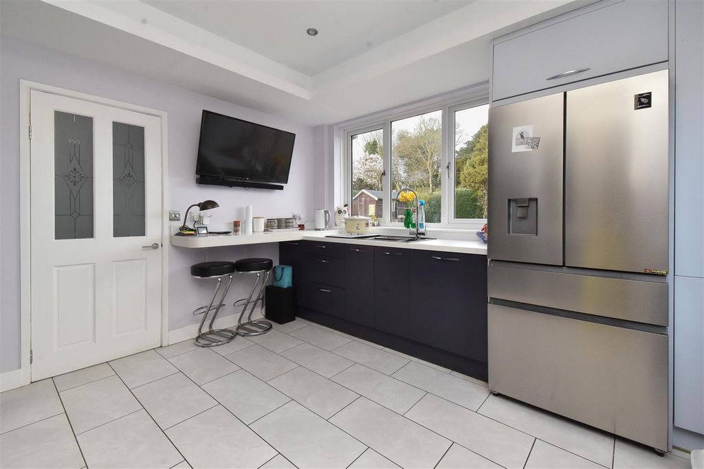 Additional image 22 of 4 bed detached bungalow for saleMoscow Road, Hastings TN35