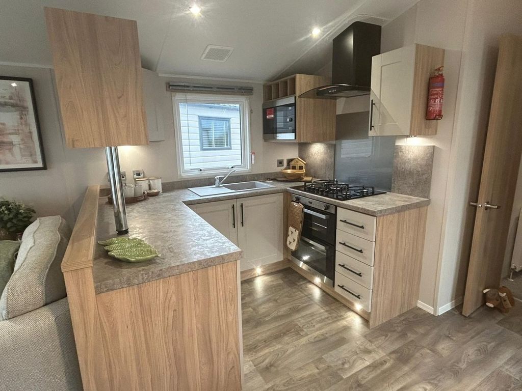 Property photo 1 of 7 Willerby Lamberhurst 2024 Car0062309 94309574.Jpeg