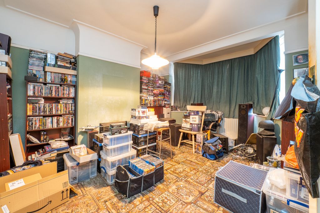 Property photo 2 of 11 Picture No. 04