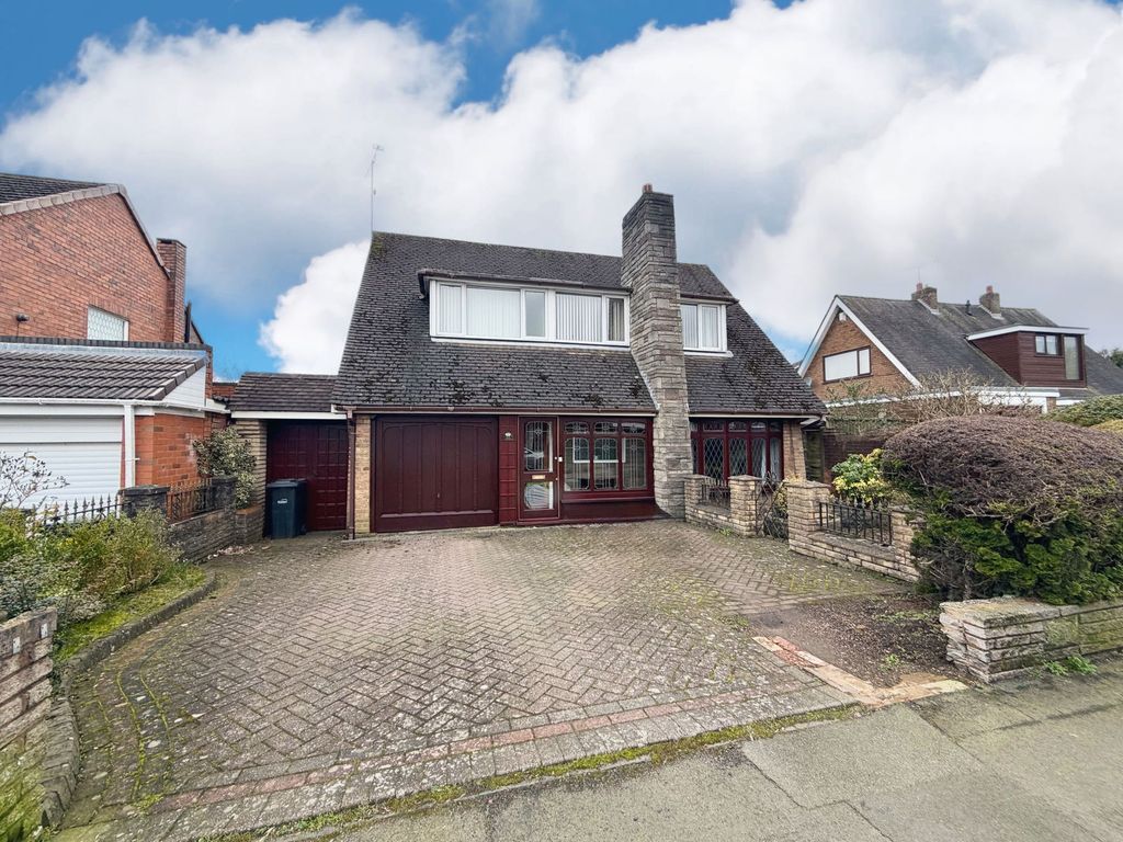 Property photo 1 of 31