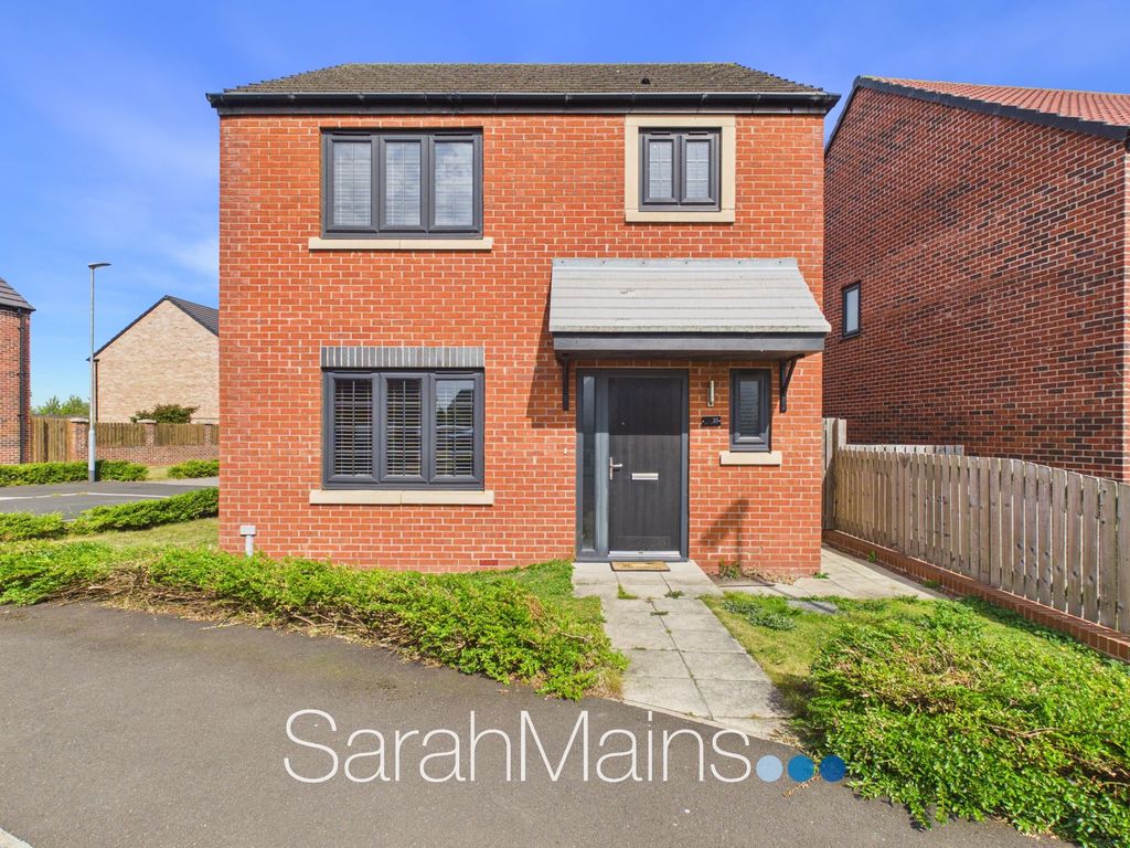 Property photo 1 of 13 External