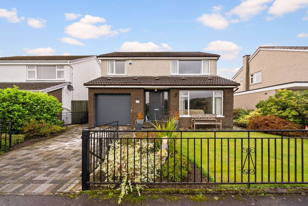 Property photo 1 of 39