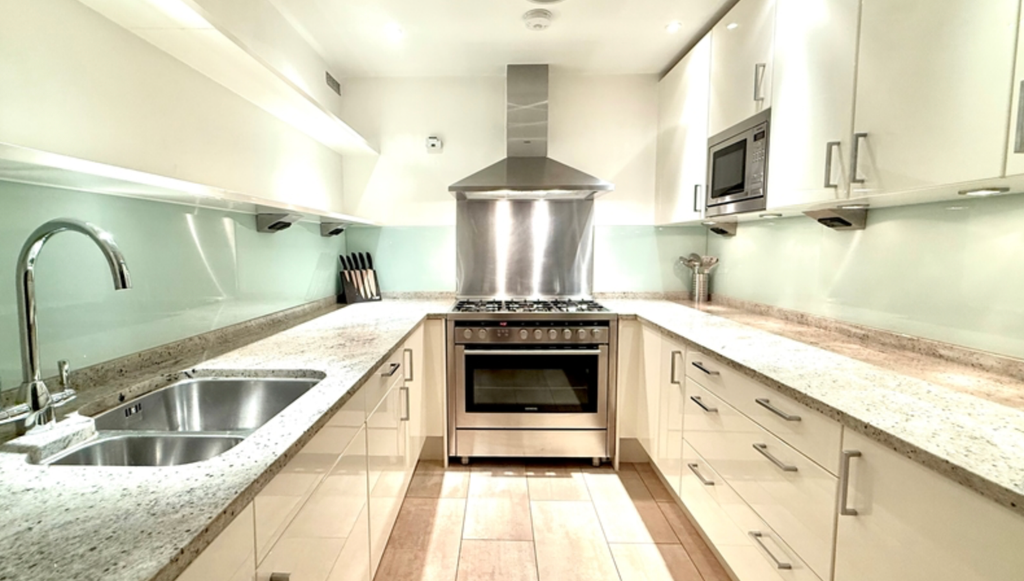 Property photo 2 of 7 Screenshot 2025-11-06 At 12.44.43