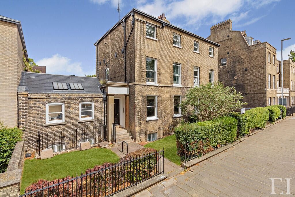 Property photo 1 of 18 4579210