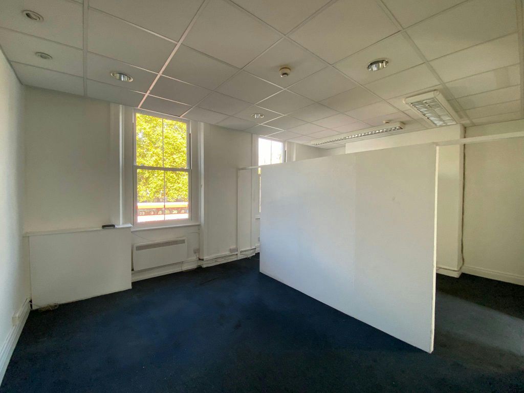 Property photo 3 of 5 E138Cf5Ff224410693138054Ca758Dd6.Jpg