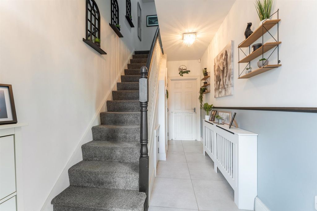 Property photo 3 of 26 65 Magherahinch Road 01.Jpg