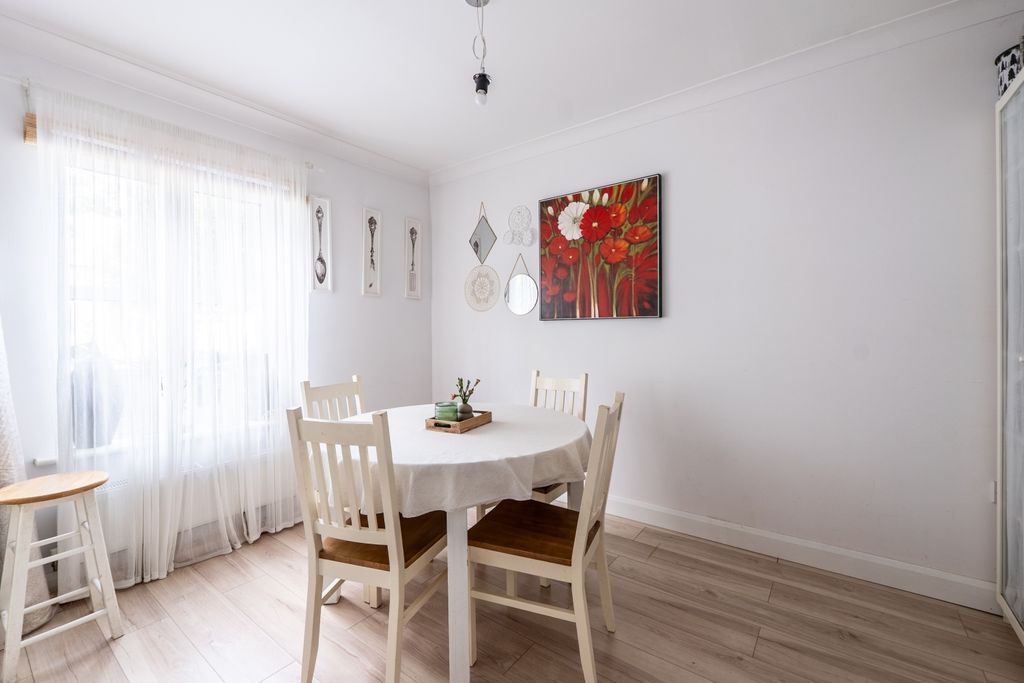 Property photo 3 of 14 Dsc02107-Hdr