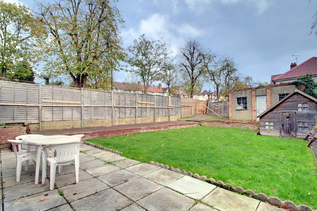 Additional image 10 of 4 bed end terrace house for saleMelville Avenue, Greenford UB6