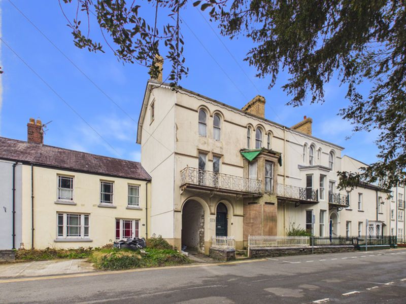 Property photo 1 of 32 Photo 1