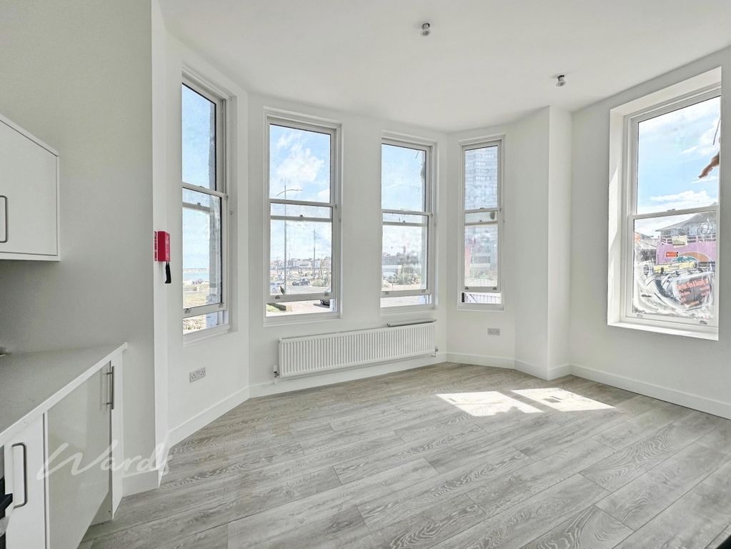 Property photo 1 of 7 Buenos Aeries Kit...