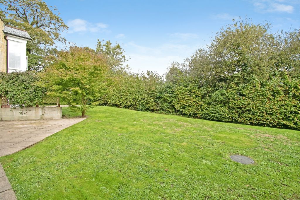 Property photo 3 of 16 Pbox-Img.Jpg