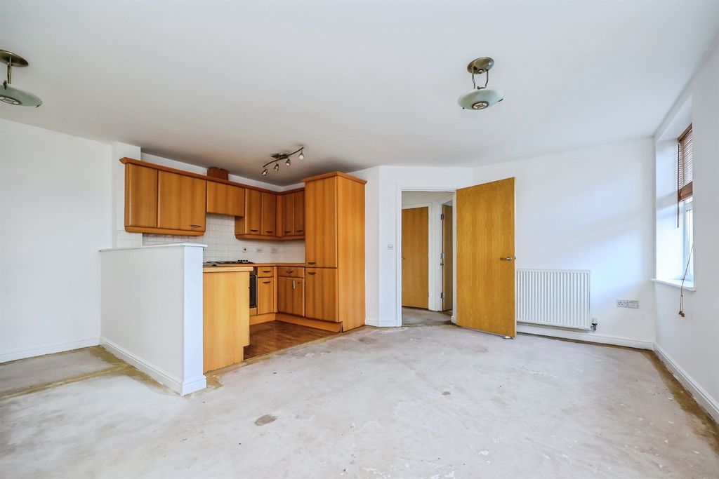 Additional image 6 of 1 bed flat for saleRiddles Court, Watnall, Nottingham NG16