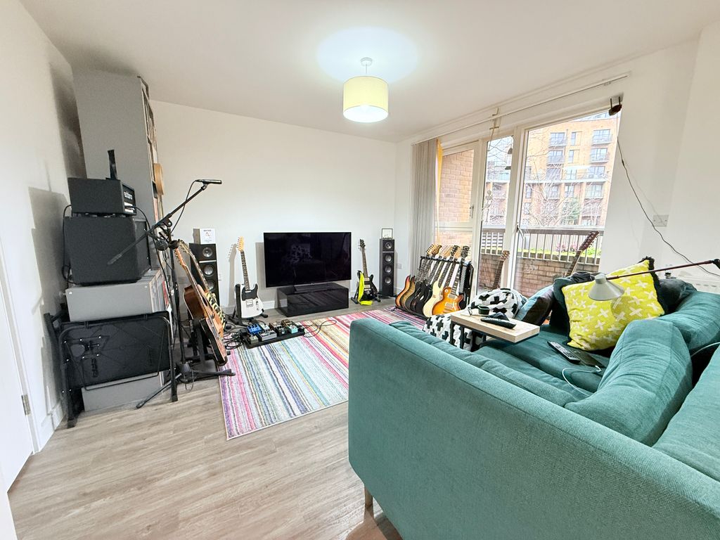 Property photo 3 of 24 Img_4331