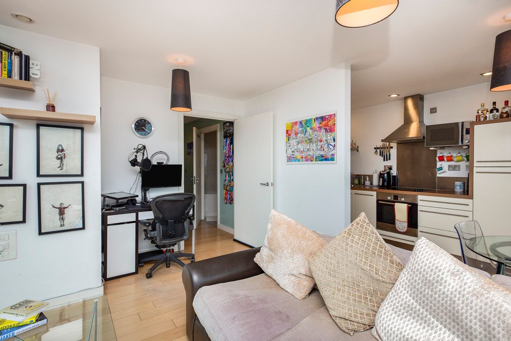 Property photo 3 of 16 Photo #3