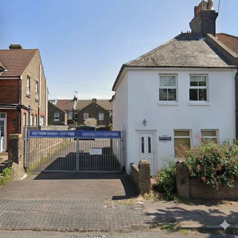 Property photo 1 of 1