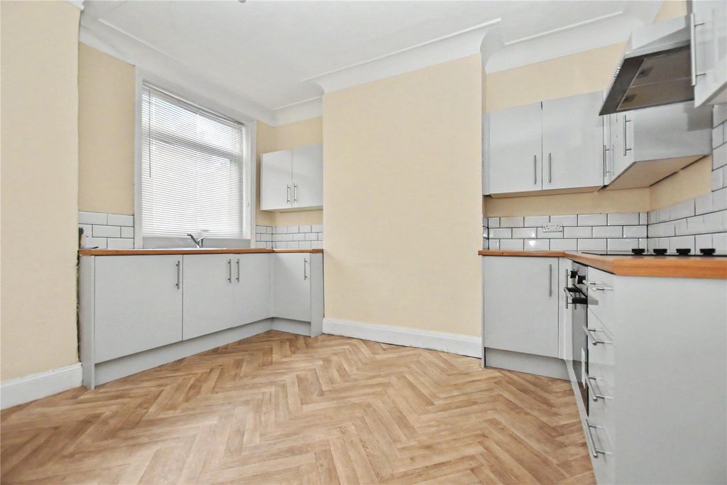 Property photo 3 of 10 Picture No. 21