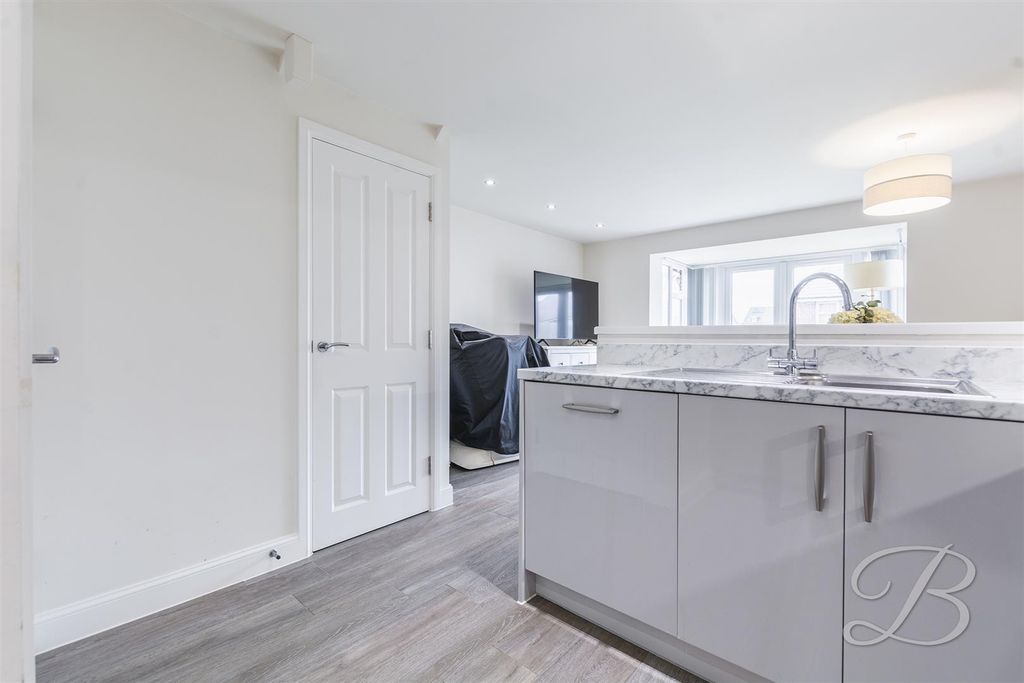 Property photo 3 of 27 CC2.Jpg