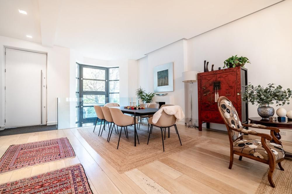 Property photo 3 of 26