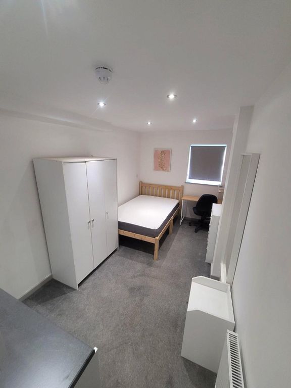 Property photo 2 of 5 Picture No. 01