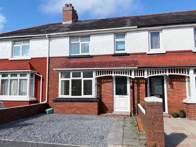 Property photo 1 of 16 11Furnacefrt.Jpg