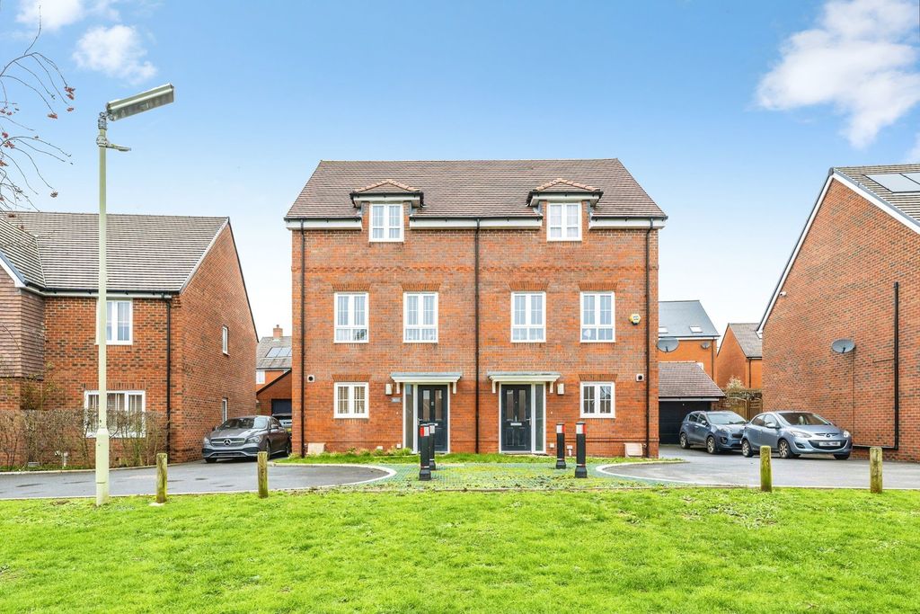 Property photo 1 of 30