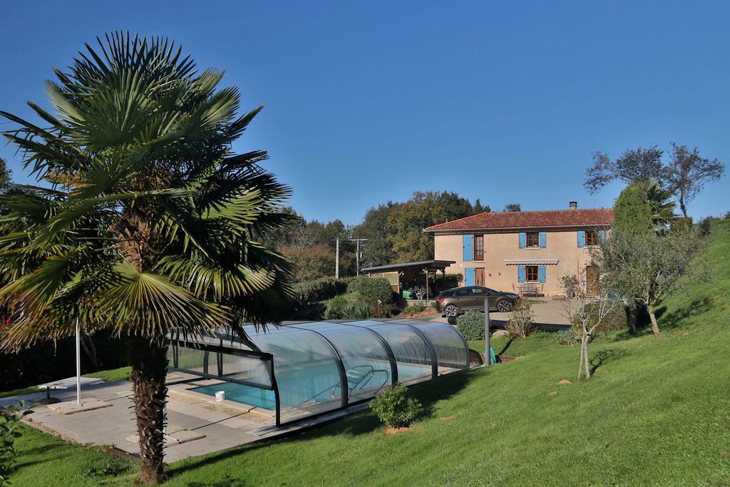 Property photo 1 of 26