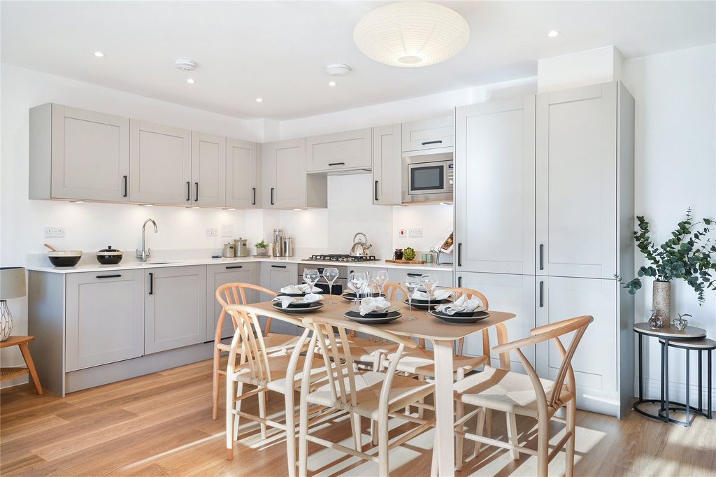 Property photo 2 of 14 Picture 2