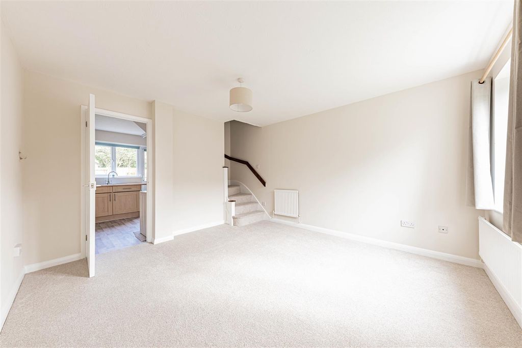 Property photo 3 of 14 L J Imaging-13.Jpg