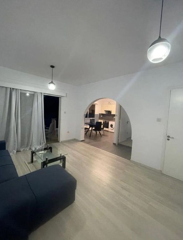 Property photo 2 of 6