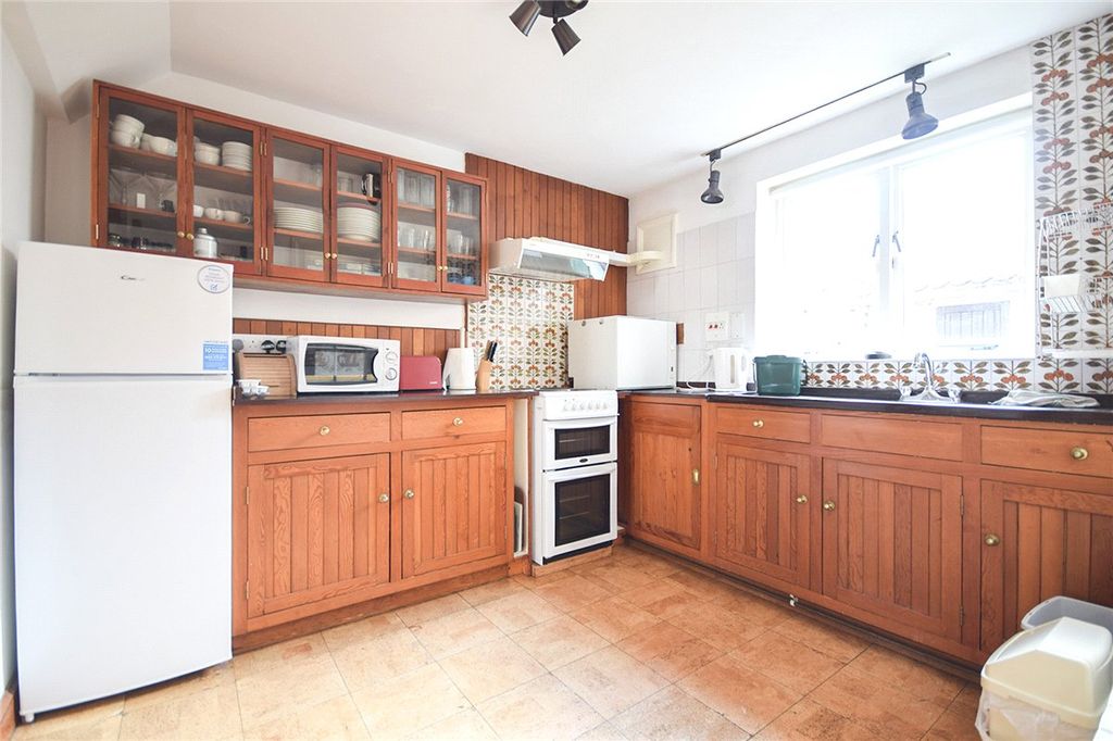 Property photo 3 of 8 Picture No. 25