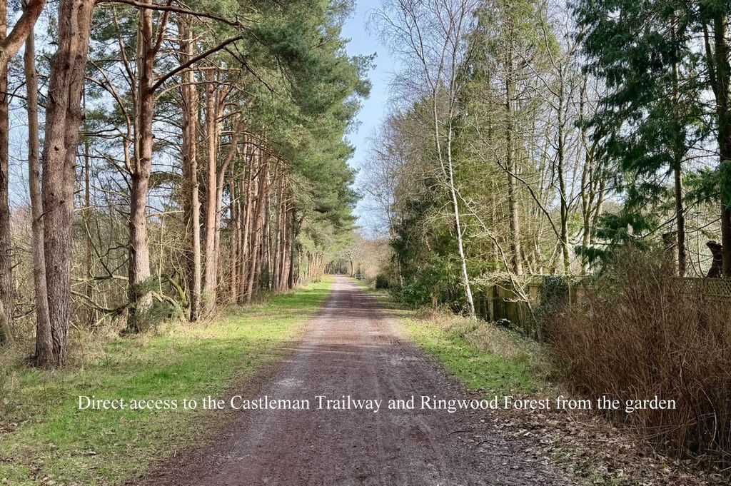 Property photo 2 of 24 Gallery