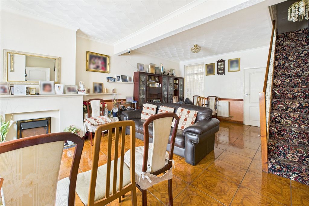 Property photo 2 of 17 Picture No. 02